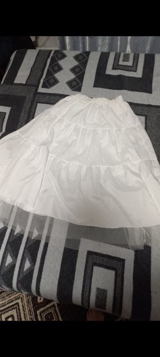 Отдам женские вещи