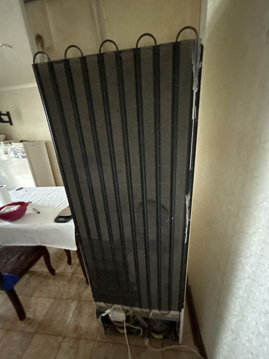 Холодильник indesit