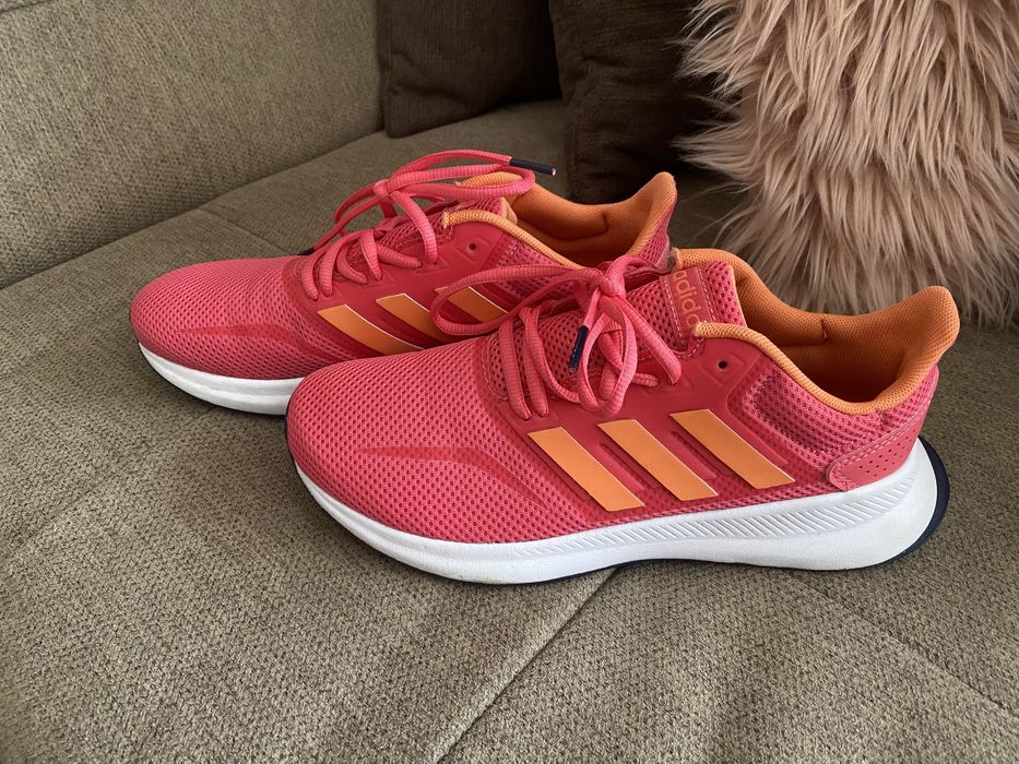 Маратонки Адидас