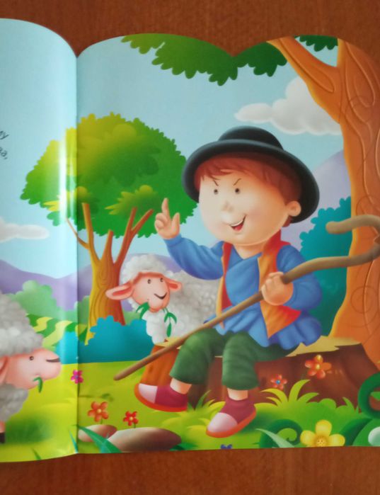 Продавам детски книжки