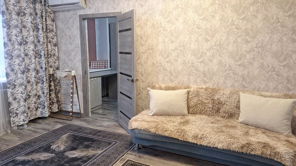 Посуточно 2 х ком кв, центр