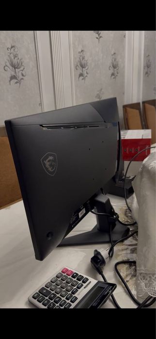 MSI 27 dyum IPS 180 ghz Orginal