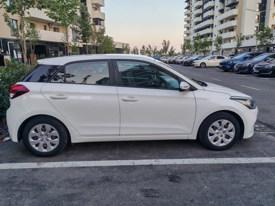 HYUNDAI i20 2017 — imagine 3
