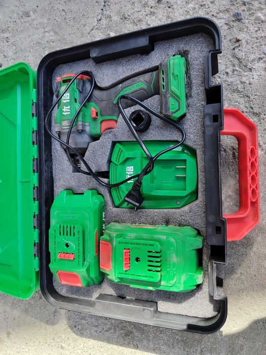 Продам Гайкаверт новый