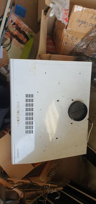 Вытяжка,  телевизор,  шоколадный фонтан