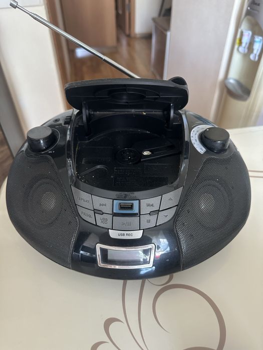 Продаю магнитолу