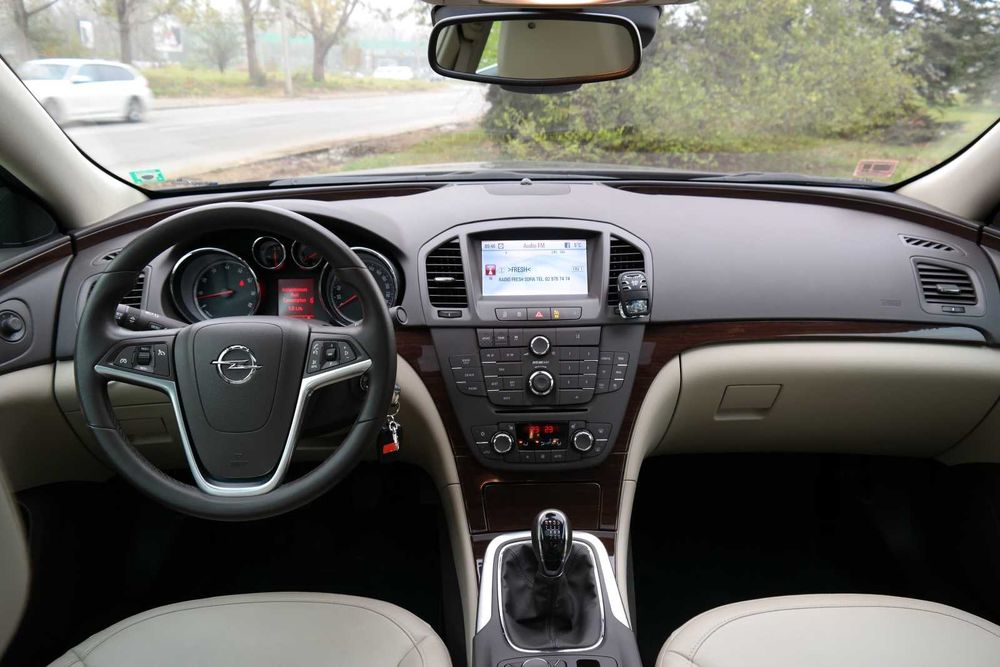 Opel Insignia 2.8T 4x4 LPG FlexRide, кожа, вс.екстри, перфектна!