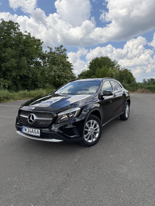 Mercedes GLA 180