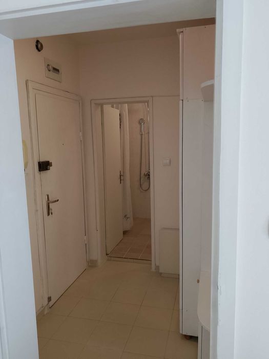 Дава се под наем Едностаен апартамент в София, Хладилника - 43 кв.м за 540 € - Снимка #3