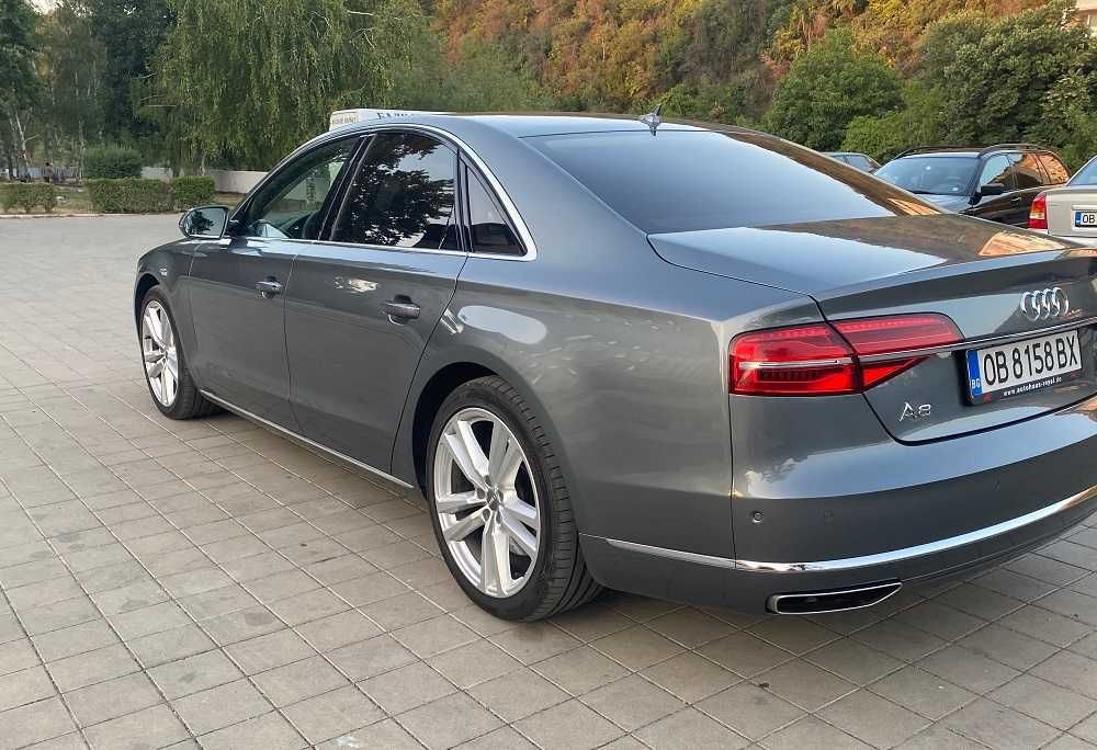 Audi A8 Design Selection