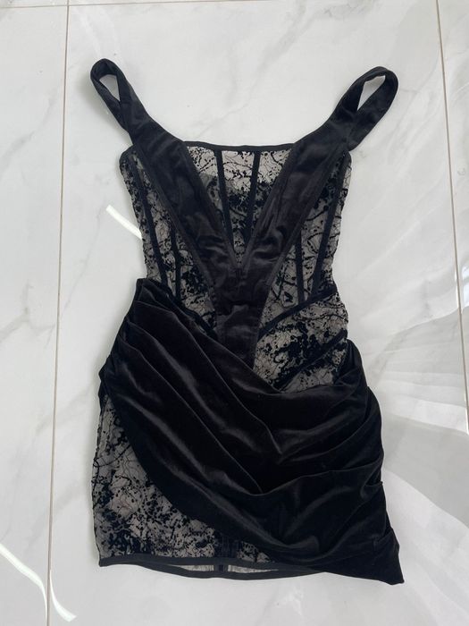 Rochie deosebita catifea