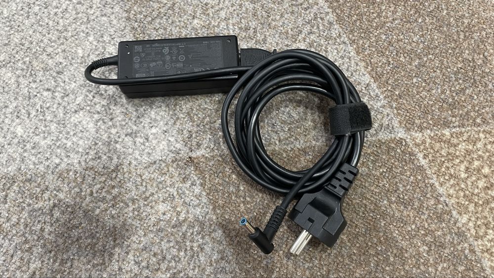 Зарядные устройства для ноутбуков