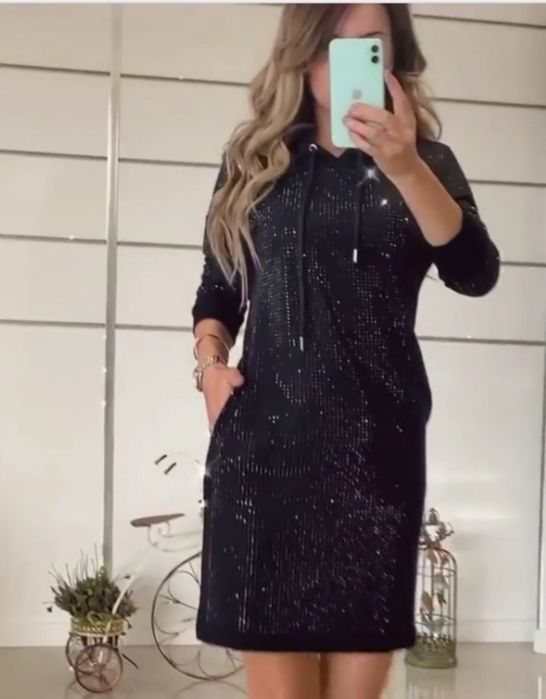 Женское стильное платье