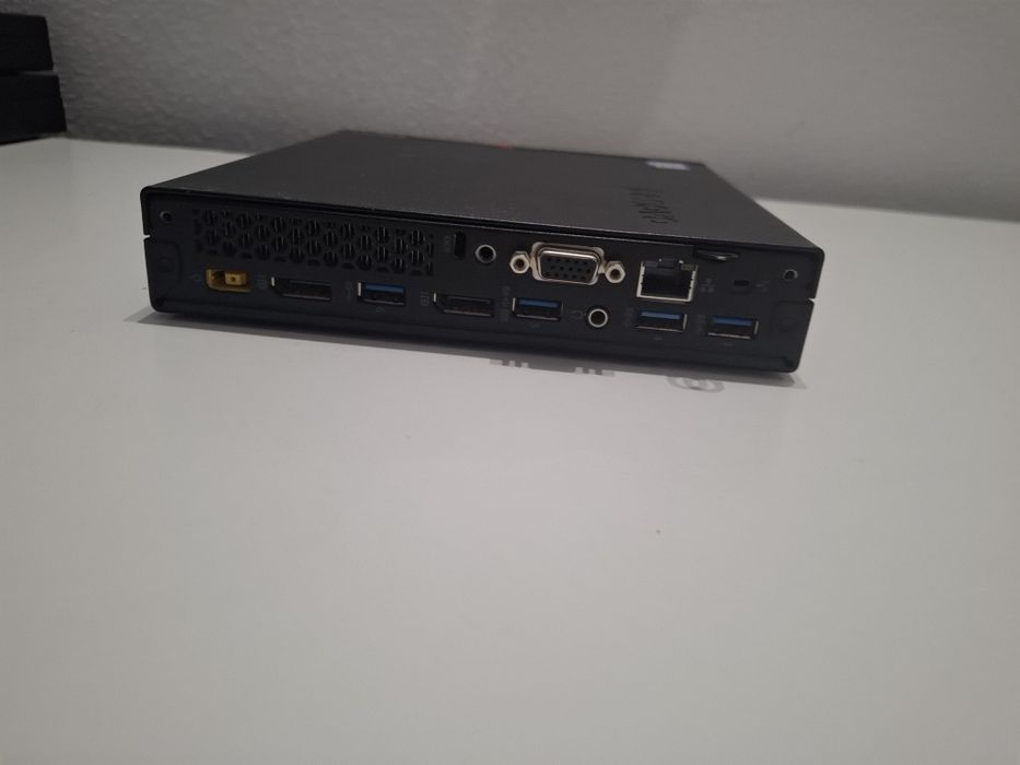 Mini calculator Lenovo la 300 lei