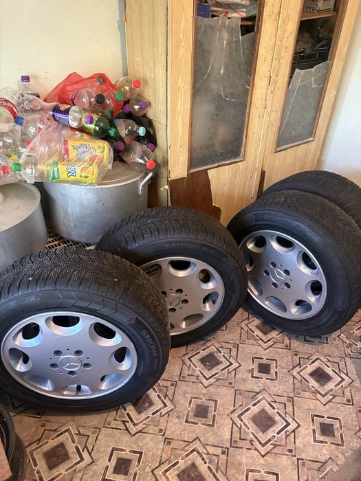 Комплект Ромашка диска с балоном зимний балон 215/60/16