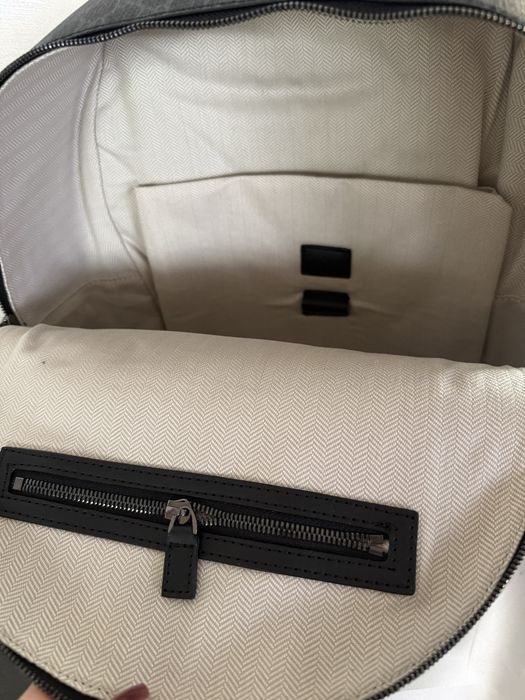Gucci раница 160€ за брой