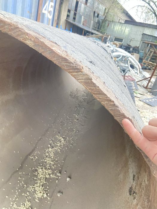 Стальная труба 1200