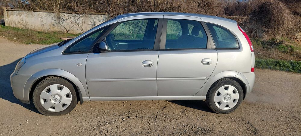 Opel Meriva 1.6 87кс Стария мотор