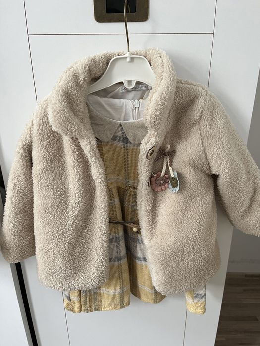 Елегантна рокля и пелерина