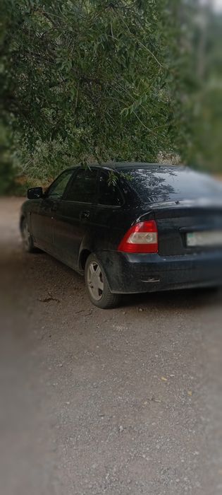 Продам приору хэтчбек