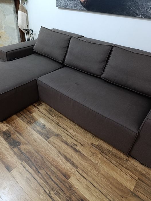 Vând colțar extensibil L 2.60 tras1.50 cu ladă depozitare V Avrigului