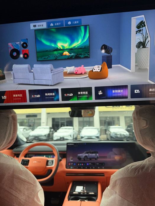 Lynk & Co 900 2.0 Turbo 2025