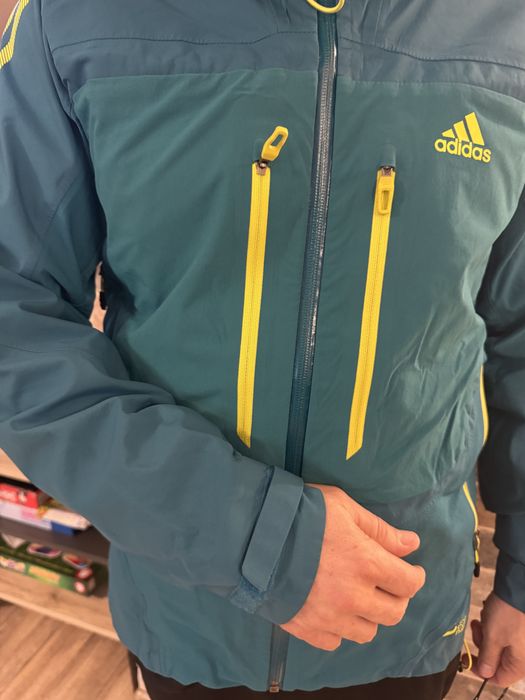 Яке/Шел Адидас/ Adidas