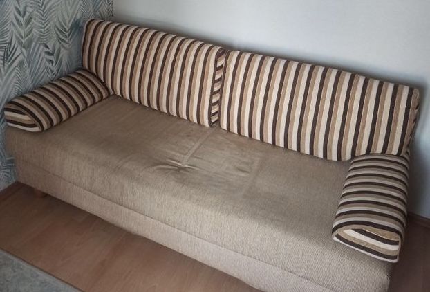 Продам тахту срочно