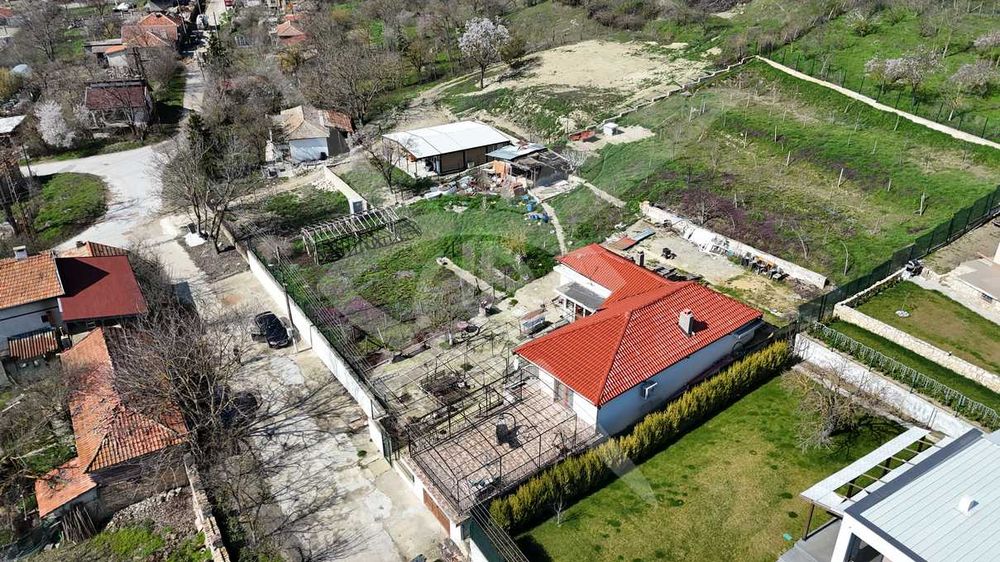 Къща в село Кипра- 90369