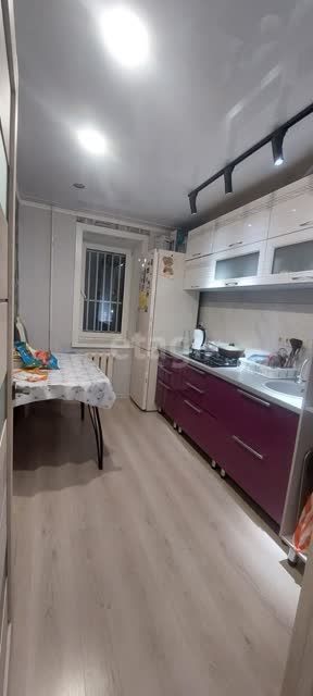 Сдается 3х комн квартира