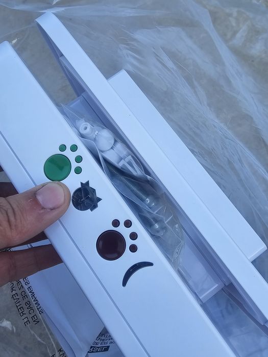 Usa automata cu microchip pentru pisici