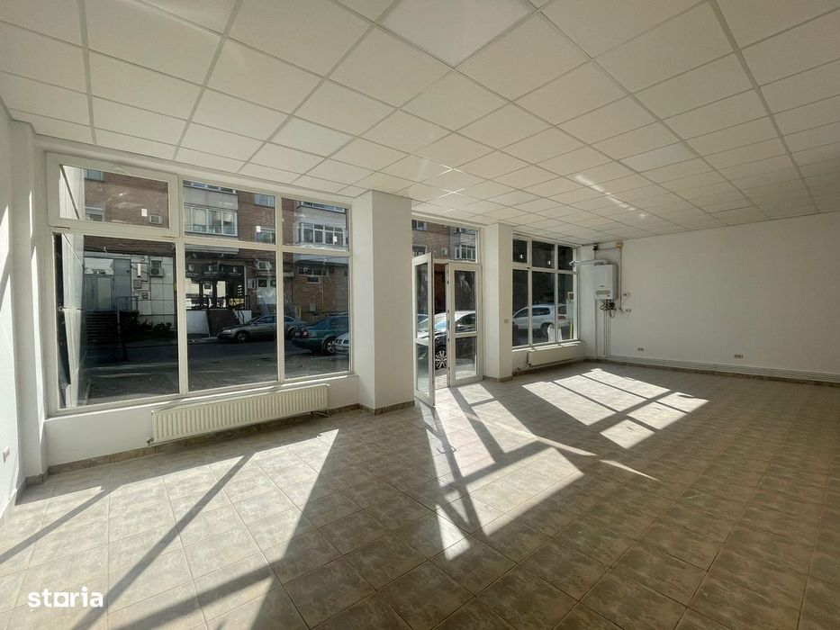 Spatiu comercial 72 mp - Bacau, Mioritei Nr. 1