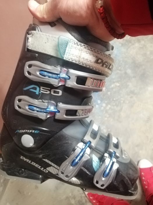 Скиорски обувки Dalbelo и Спортпром