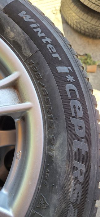 Nissan Джанти RIAL със зимни гуми 195/65/15 6,5J×15 ET45 5×114,3 ЦО66