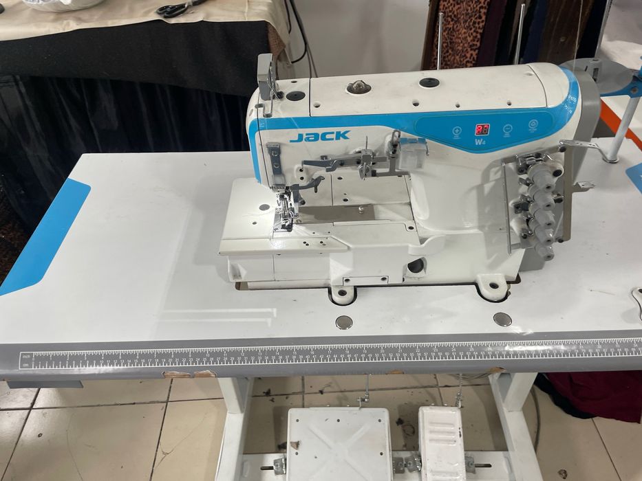 Jack W4 rashmalarga skitka 300 dolrdan