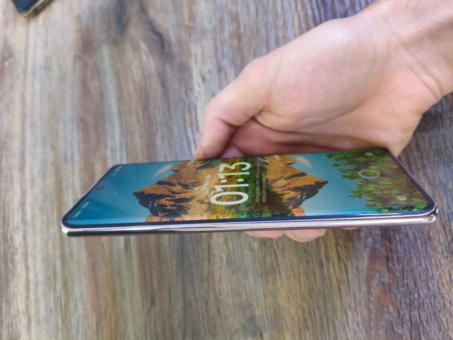 Продам или обмен redmi note 14pro+5g 512gb