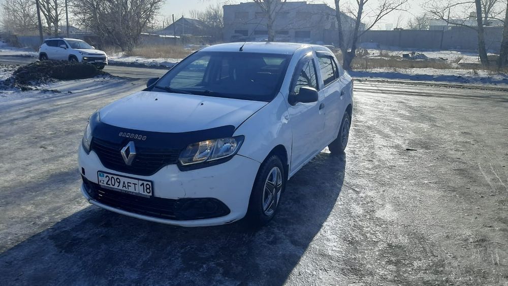 Продам Рено логан 2015 г.в. МКПП