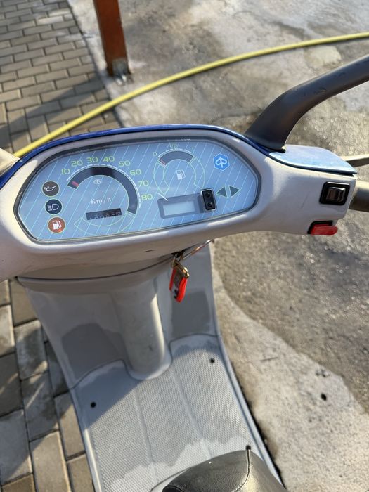 Scuter Piaggio NSL 49 cmc Moped Motoreta Motoscuter