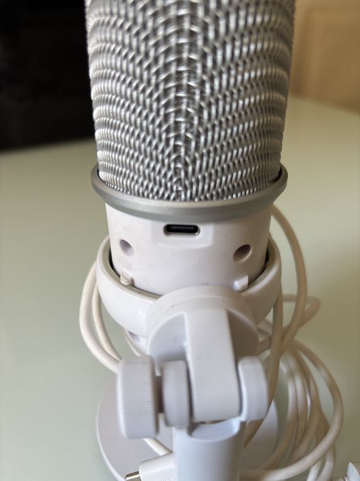 Microfon hyperX solocast
