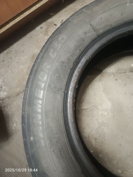 Продам резину с дисками на газель