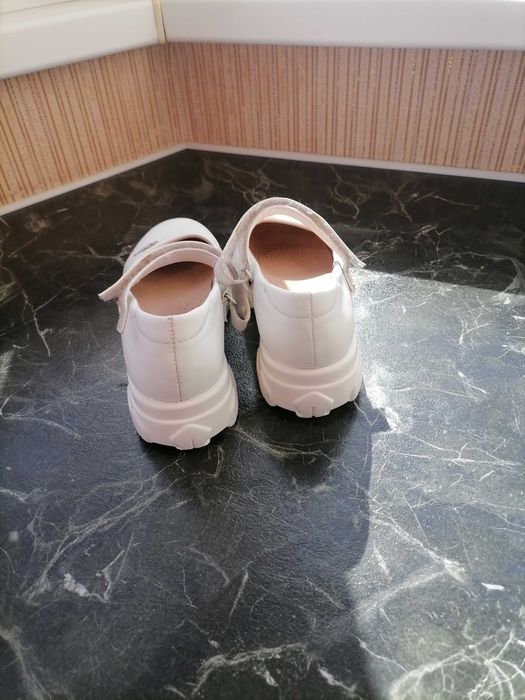 Туфли для девочки