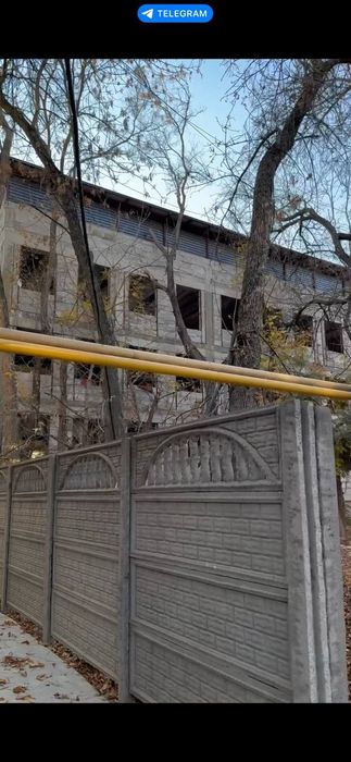 Отдельно стоящее здание 8 соток 4 уровня 1040 м2