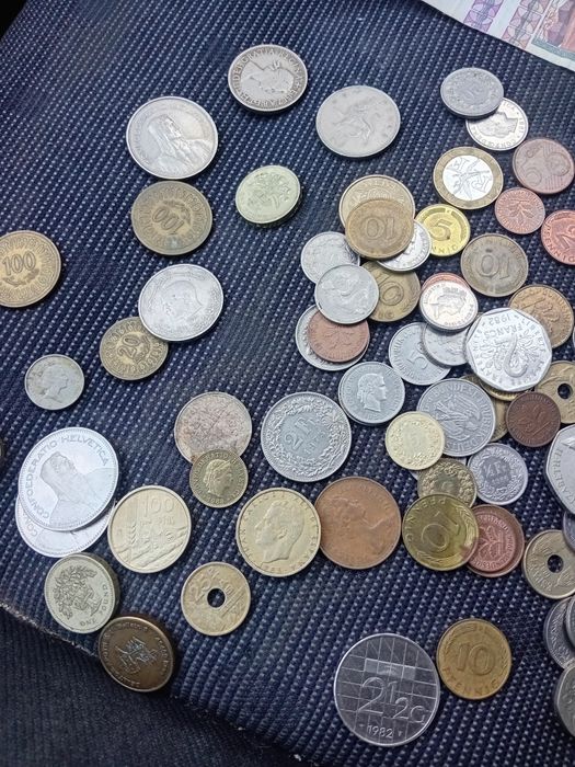 Ceas perete nefuncțional