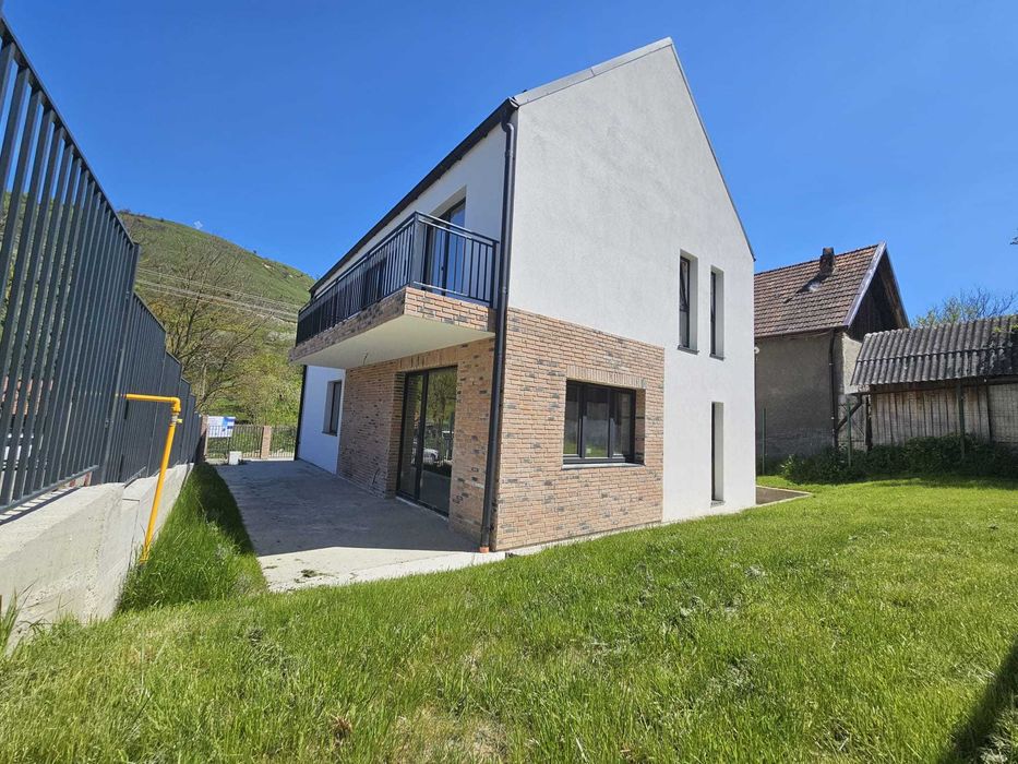 Casă individuală nouă | 120 mp + pod înalt 60 mp | aproape de Cluj