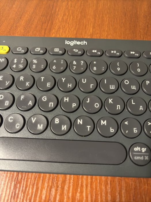 Logitech K380 Bluetooth