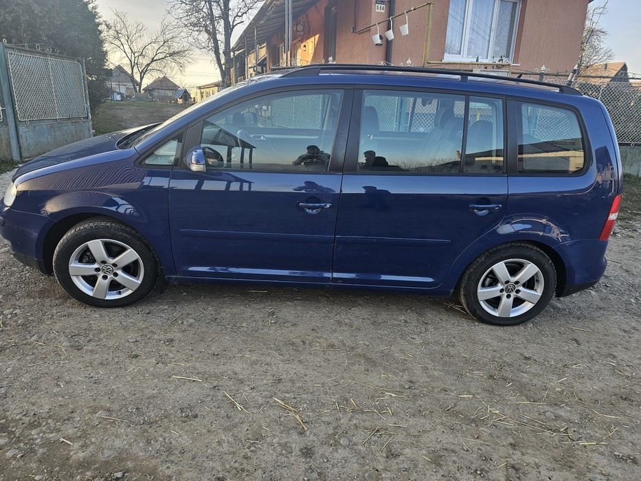 VOLKSWAGEN Touran 2006 — imagine 2