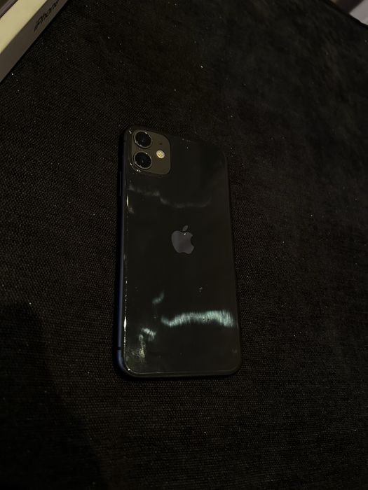 Айфон 11 128 гб в отличном состоянии