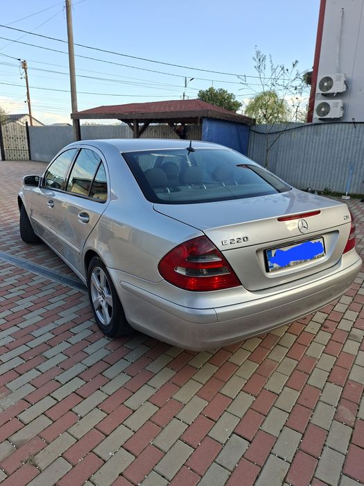 Mercedes EClasse 220 Diesel