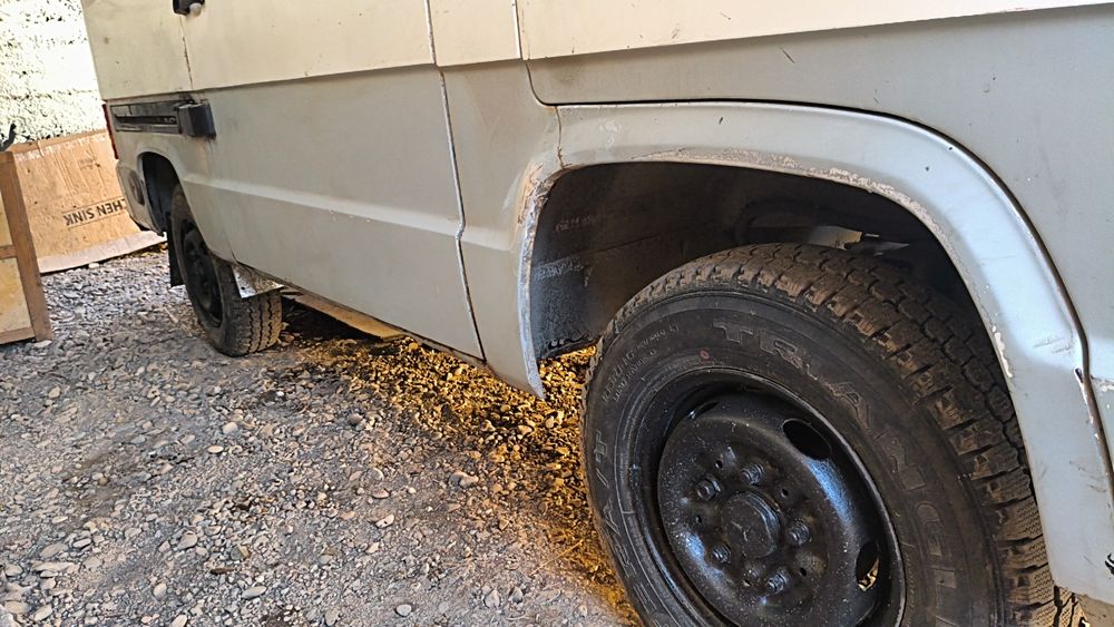 Продам Mercedes MB100 дизель
