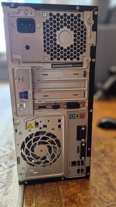 Компьютер в сборе.